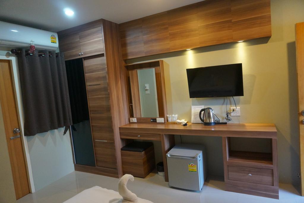 Hotel The Rhea Udon Thani Esterno foto